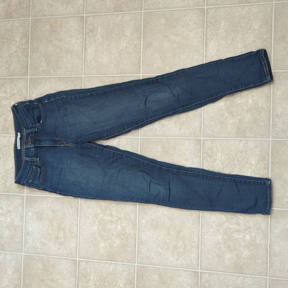 Levi's High Rise Skinny Jeans